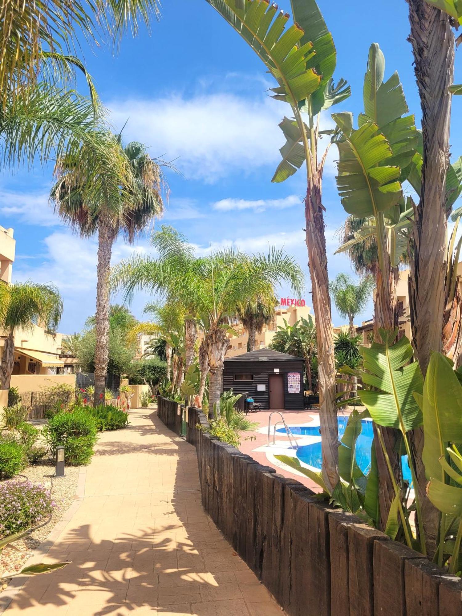 Bajo Con Una Terraza Espectacular Al Lado De La Playa Y Con Acceso Directo A La Piscina! Los Amarguillos Bagian luar foto